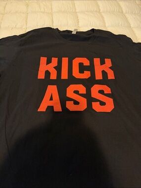 Bryan Adam’s XL concert T-shirt